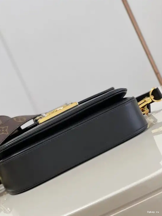Louis SWING Vuitton 0429
